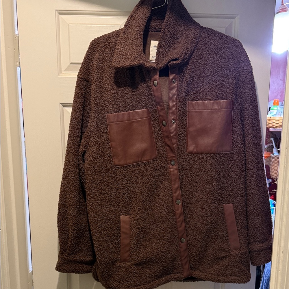 Abercrombie & Fitch Men's Brown Sherpa Jacket